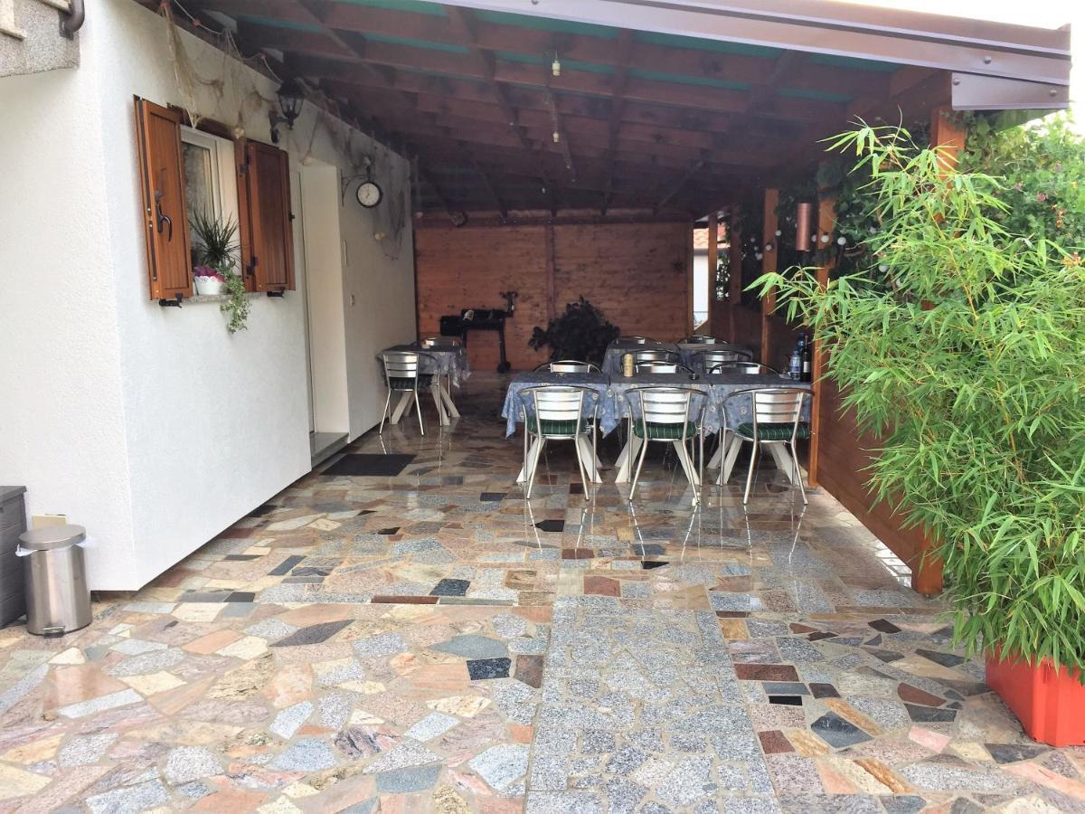 Pension Nina Umag Exterior photo