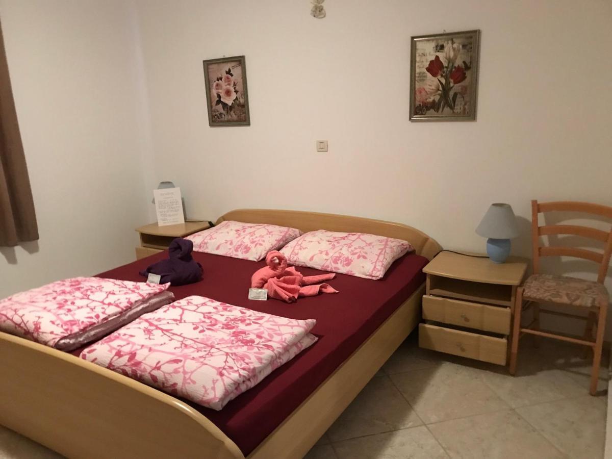 Pension Nina Umag Exterior photo